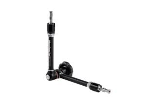 Bras magique articulé pour équipement photographique, avec plusieurs sections réglables et rotules de verrouillage, présenté sur un fond noir