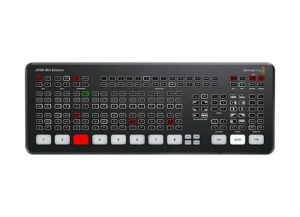 Blackmagic Atem mini extreme de face à plat en location